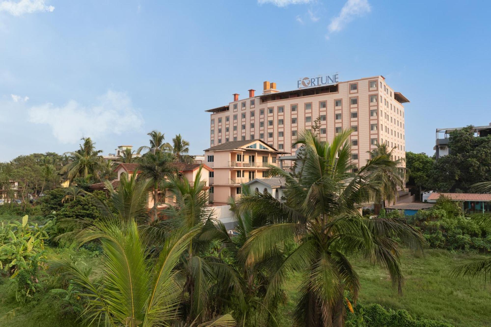Fortune Select Candolim, Goa - Member Itc Hotels' Group Экстерьер фото
